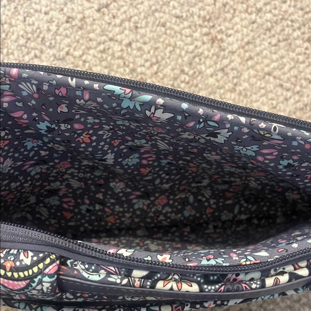 Vera Bradley Multicolor Paisley Laptop Case - Picture 4 of 6